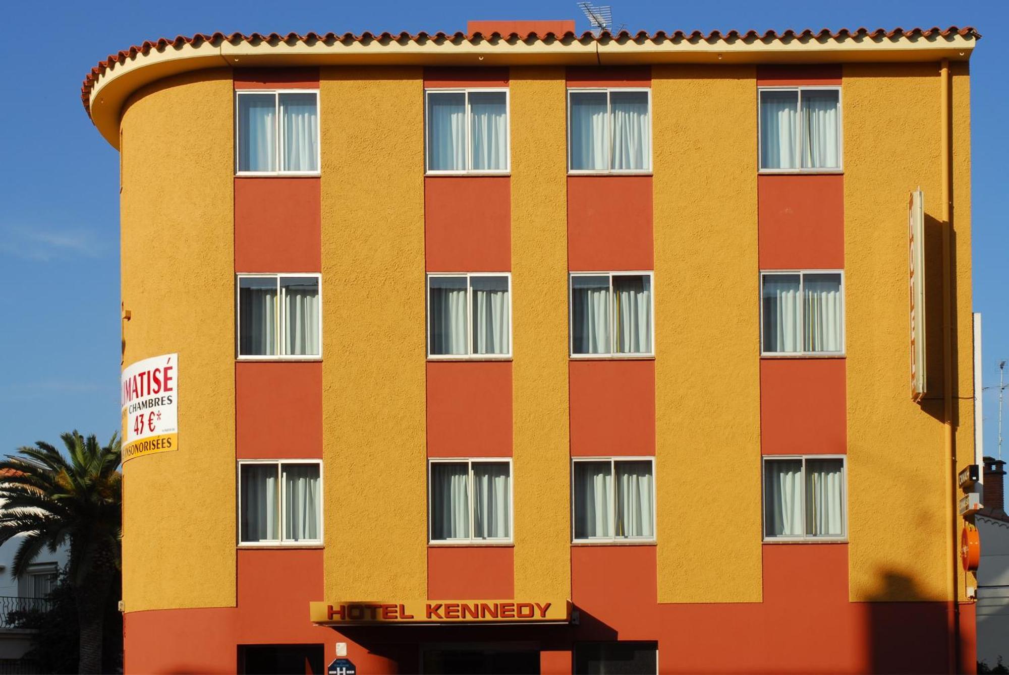 Hotel Kennedy Перпинян Екстериор снимка